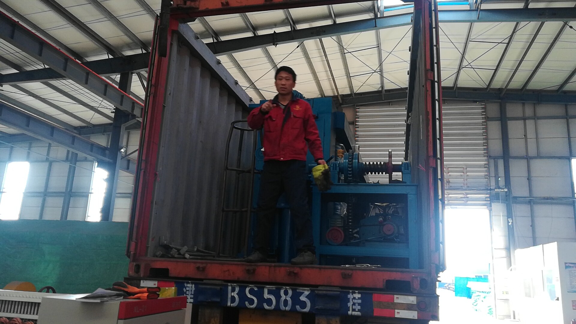 Gabion Mesh Machine on Loading from China SECURE-NETT Factory